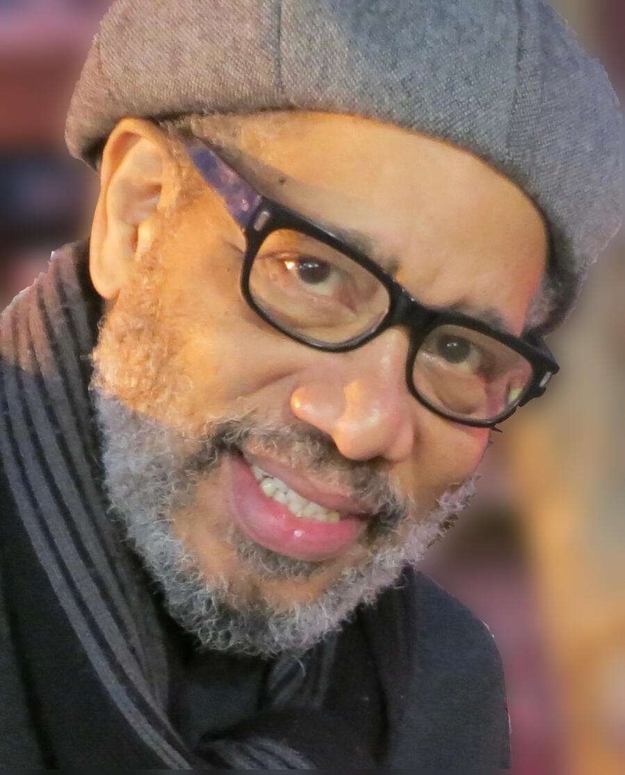 Headshot of Michael Simmons